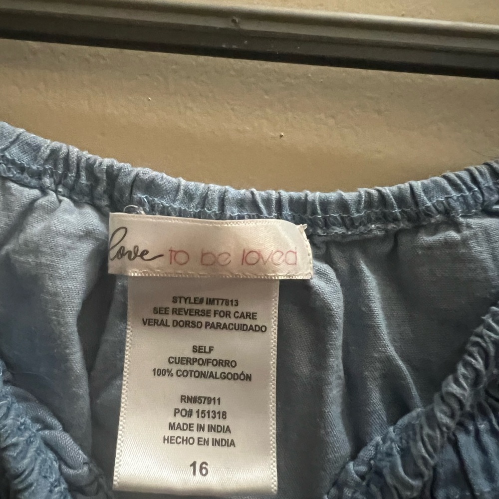 Chic Blue Button-Up Blouse - Picture 2 of 2